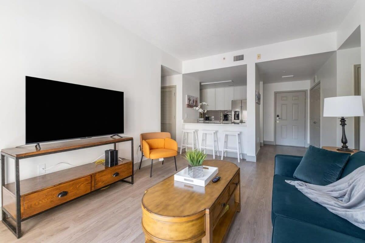 4B 2Ba Luxury Central Apartment With Gym Charlotte Eksteriør bilde